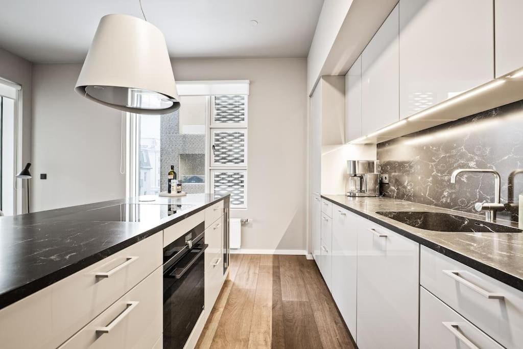 Private Lux 2Br & 2Ba City Center With Free Parking ريكيافيك المظهر الخارجي الصورة